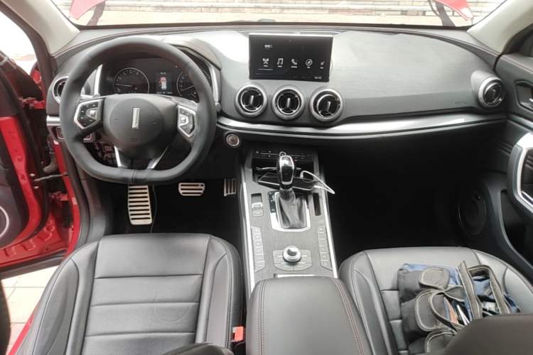 Used Wey VV5 2017 2.0T Ultra-Luxury Version Center Console