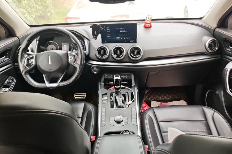Used Wey VV5 2017 2.0T Ultra-Luxury Version Center Console