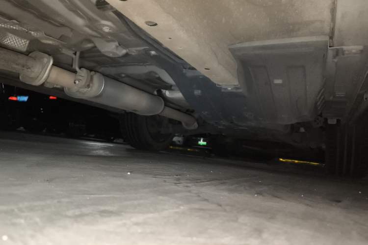 Used Wey VV5 2017 2.0T Flagship Edition Chassis Front Left