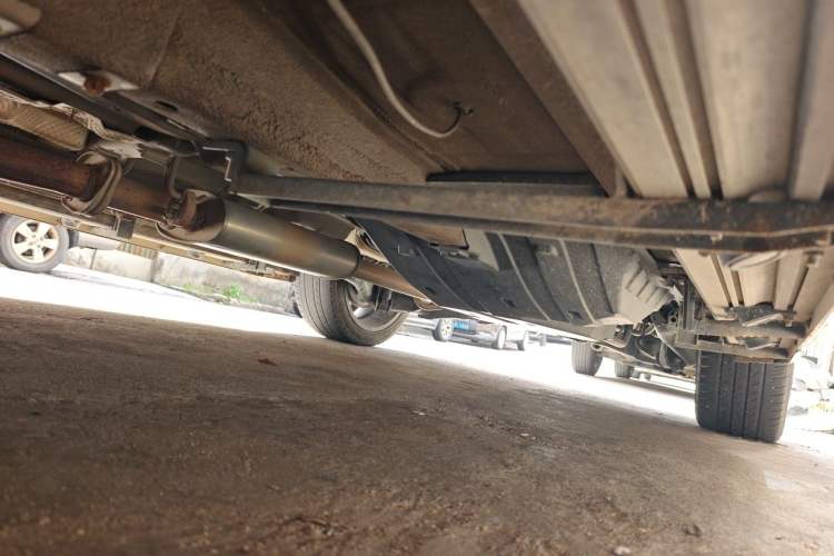 Used Wey VV5 2017 2.0T Flagship Edition Chassis Front Left