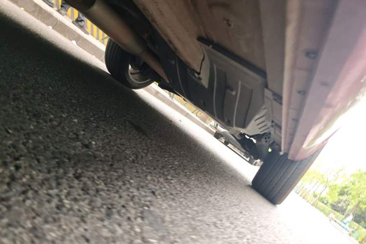 Used Wey VV5 2017 2.0T Flagship Edition Chassis Front Left