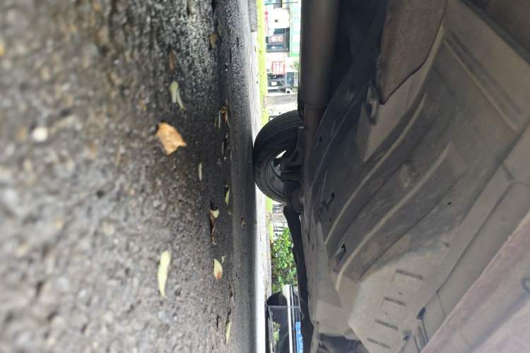 Used Wey VV5 2017 2.0T Flagship Edition Chassis Front Left