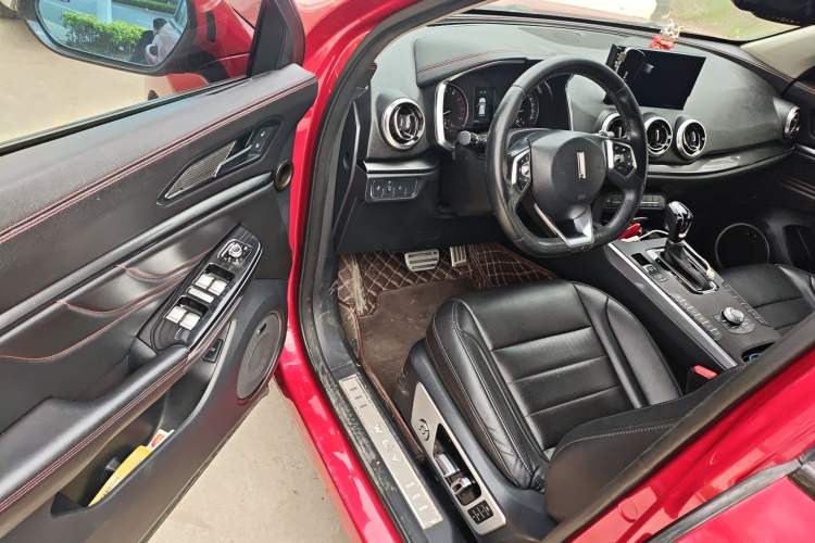 Used Wey VV5 2017 2.0T Ultra-Luxury Version Driver Seat