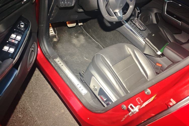 Used Wey VV5 2017 2.0T Flagship Edition Driver Seat