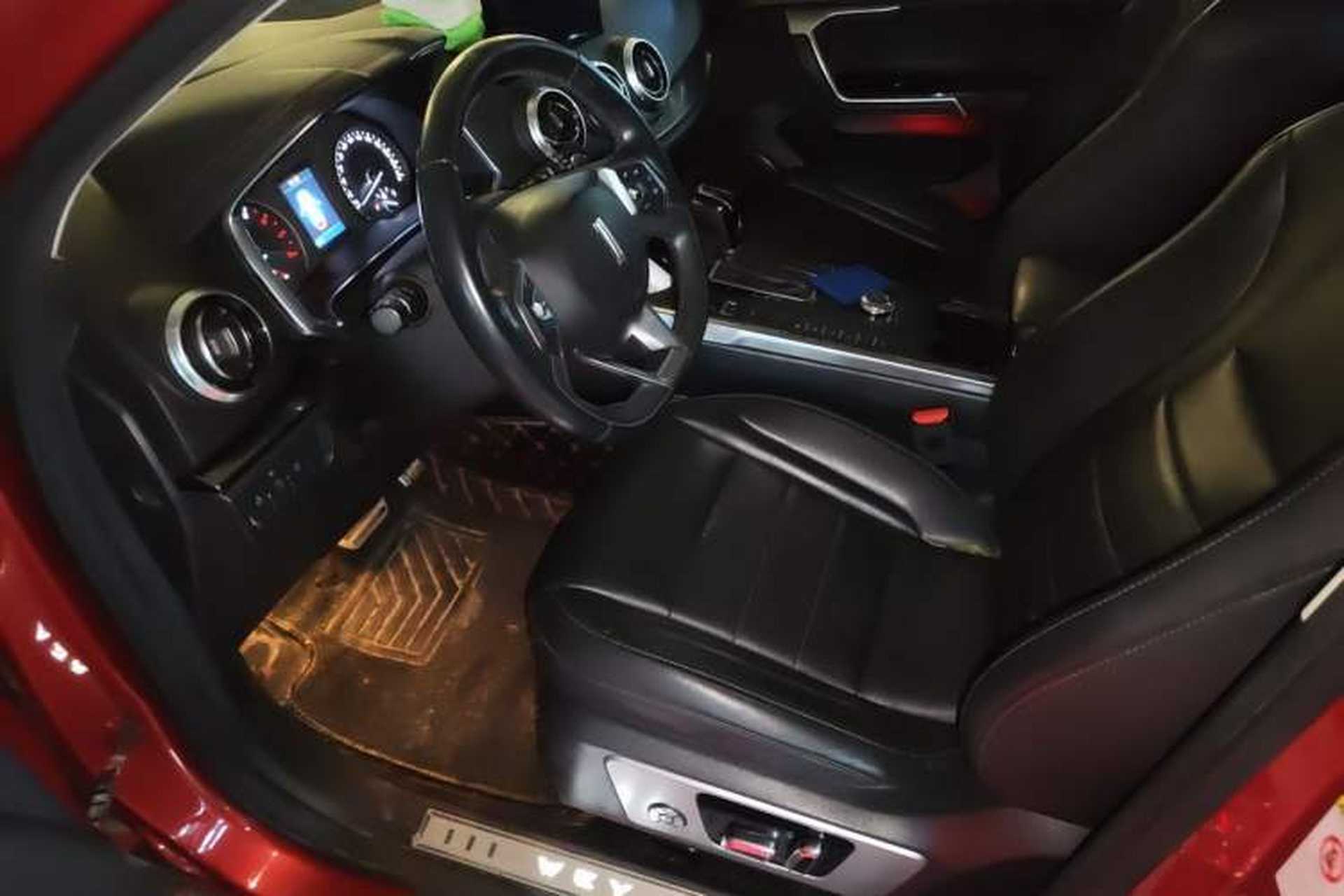 Used Wey VV5 2017 2.0T Ultra-Luxury Version Driver Seat