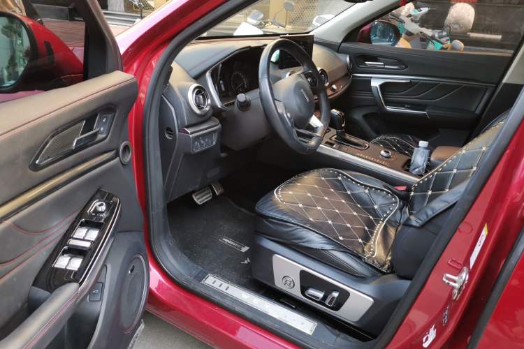 Used Wey VV5 2017 2.0T Ultra-Luxury Version Driver Seat