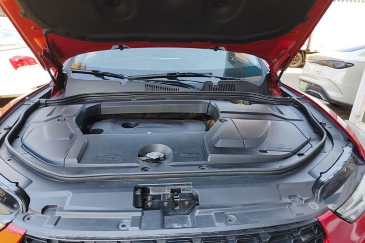 Used Wey VV5 2017 2.0T Ultra-Luxury Version Engine Bay