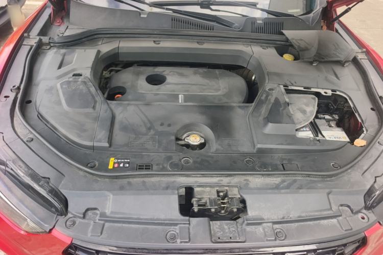 Used Wey VV5 2017 2.0T Flagship Edition Engine Bay