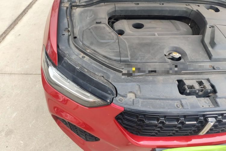 Used Wey VV5 2017 2.0T Flagship Edition Engine Bay Right