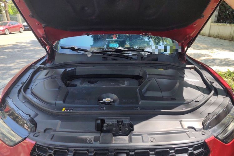 Used Wey VV5 2017 2.0T Ultra-Luxury Version Engine Bay