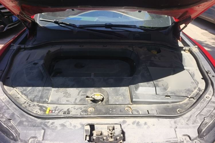Used Wey VV5 2017 2.0T Flagship Edition Engine Bay
