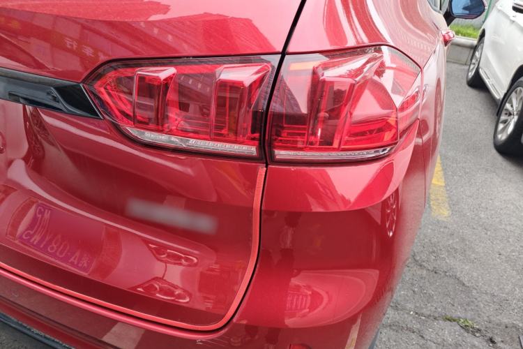 Used Wey VV5 2017 2.0T Ultra-Luxury Version Exterior 3