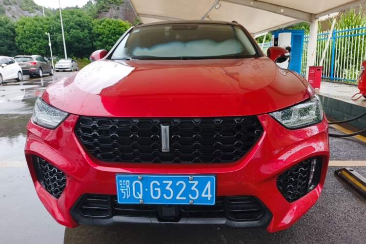 Used Wey VV5 2017 2.0T Ultra-Luxury Version Front