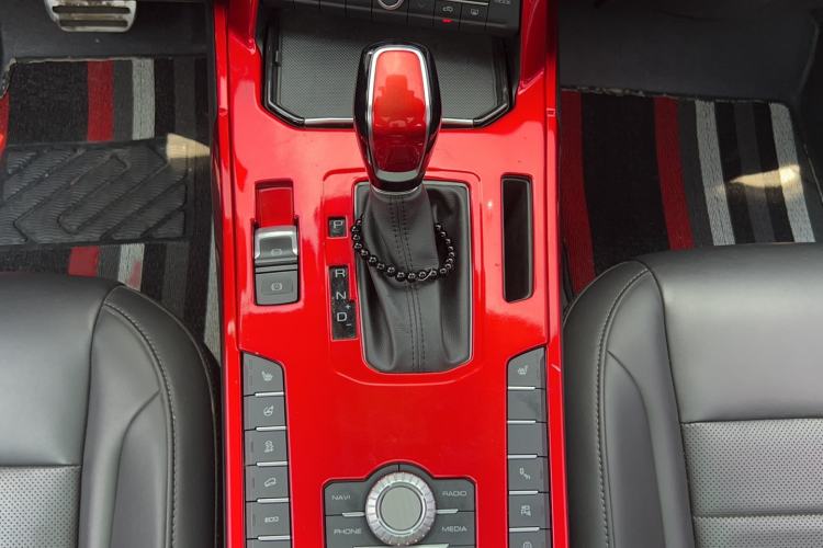 Used Wey VV5 2017 2.0T Ultra-Luxury Version Gear Lever