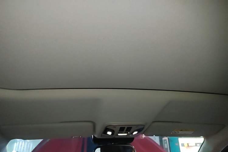 Used Wey VV5 2017 2.0T Ultra-Luxury Version Headliner