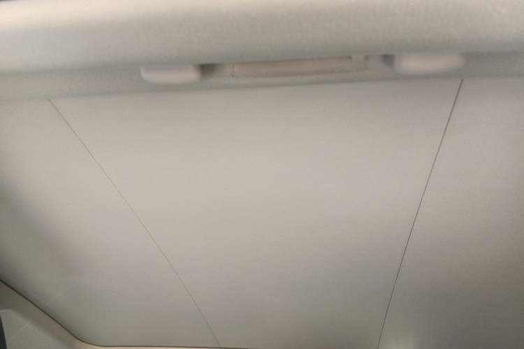 Used Wey VV5 2017 2.0T Flagship Edition Headliner