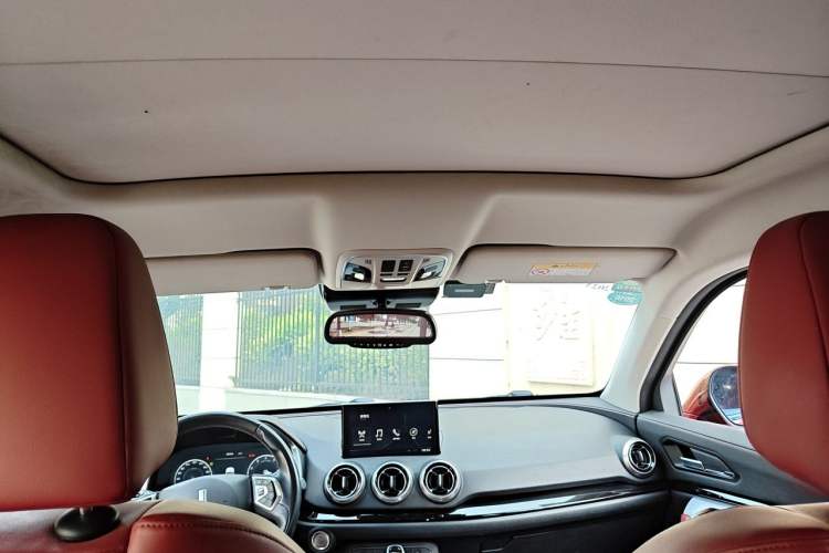 Used Wey VV5 2017 2.0T Flagship Edition Headliner