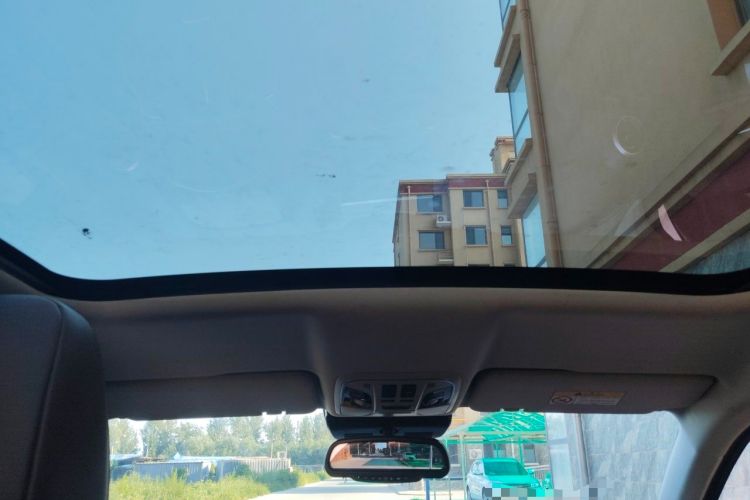 Used Wey VV5 2017 2.0T Ultra-Luxury Version Headliner