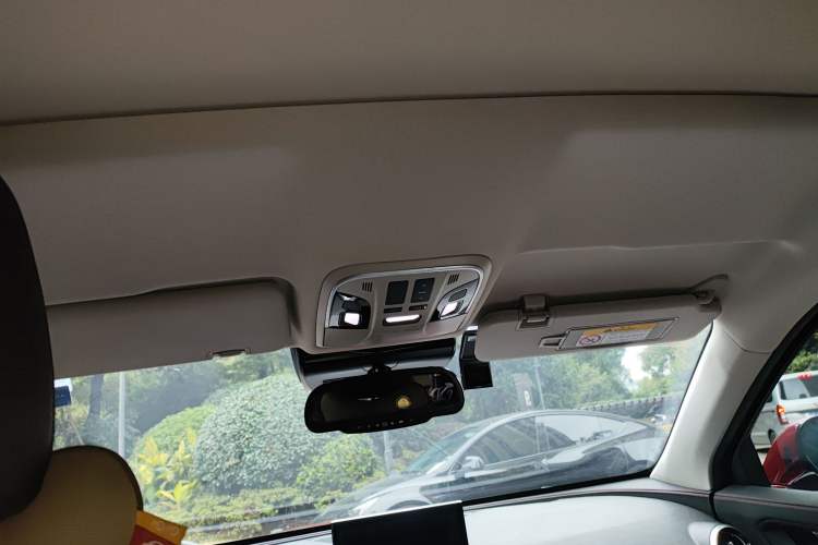 Used Wey VV5 2017 2.0T Ultra-Luxury Version Headliner