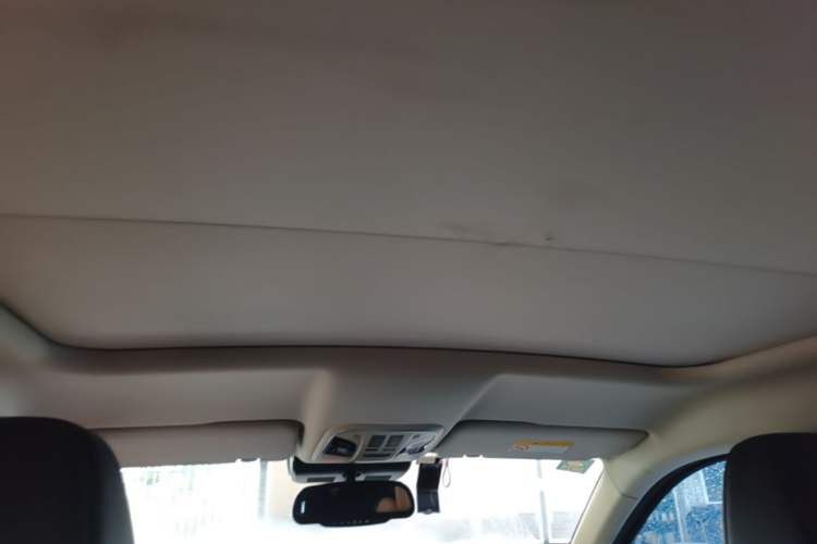 Used Wey VV5 2017 2.0T Ultra-Luxury Version Headliner