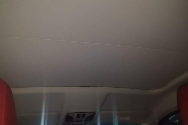 Used Wey VV5 2017 2.0T Flagship Edition Headliner