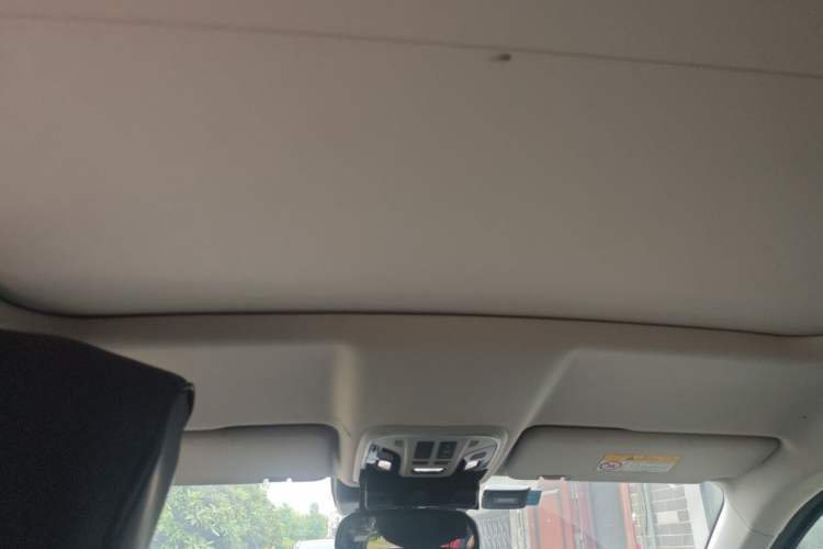 Used Wey VV5 2017 2.0T Ultra-Luxury Version Headliner