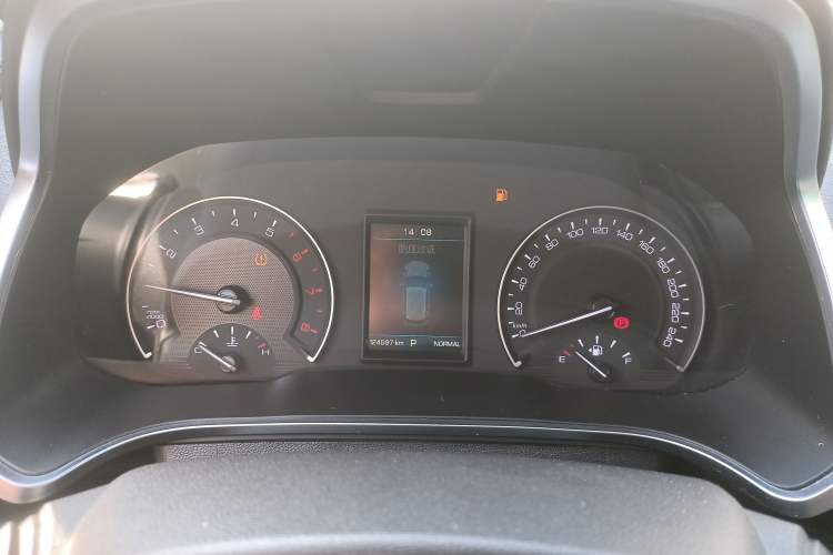 Used Wey VV5 2017 2.0T Ultra-Luxury Version Instrument Cluster