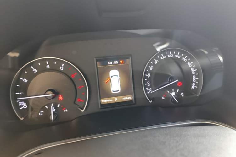 Used Wey VV5 2017 2.0T Ultra-Luxury Version Instrument Cluster