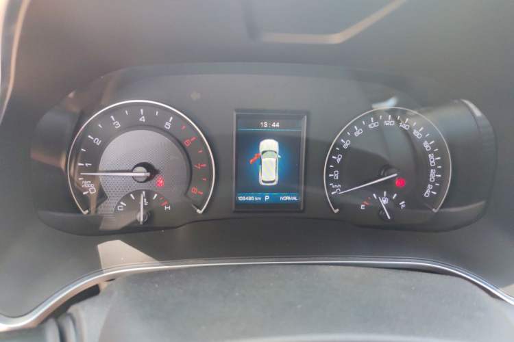 Used Wey VV5 2017 2.0T Ultra-Luxury Version Instrument Cluster