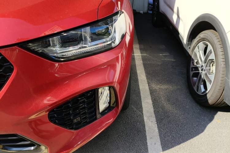 Used Wey VV5 2017 2.0T Ultra-Luxury Version Left Front Headlight