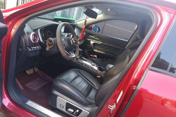 Used Wey VV5 2017 2.0T Ultra-Luxury Version Left Front Seat