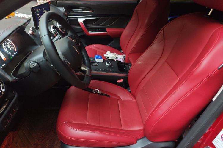 Used Wey VV5 2017 2.0T Flagship Edition Left Front Seat