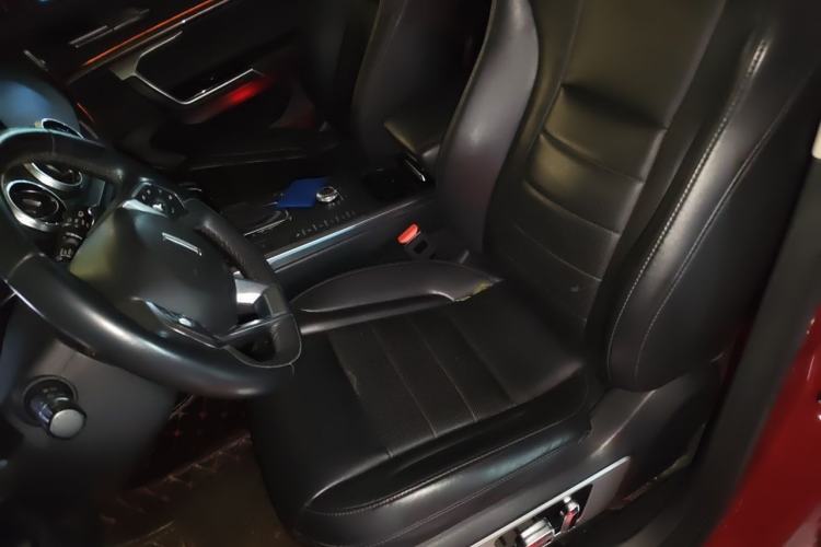 Used Wey VV5 2017 2.0T Ultra-Luxury Version Left Front Seat