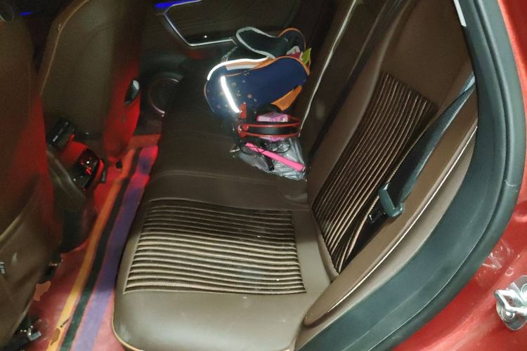 Used Wey VV5 2017 2.0T Flagship Edition Left Rear Seat
