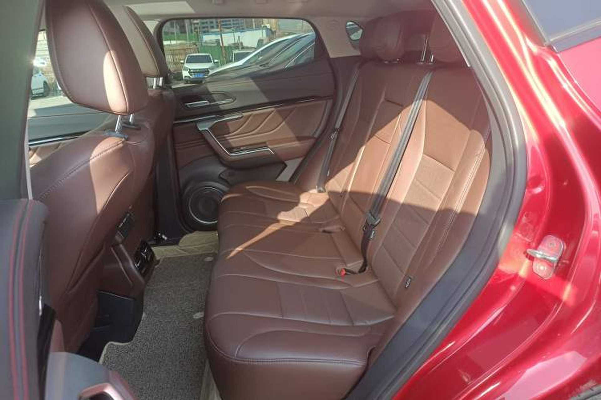 Used Wey VV5 2017 2.0T Ultra-Luxury Version Left Rear Seat