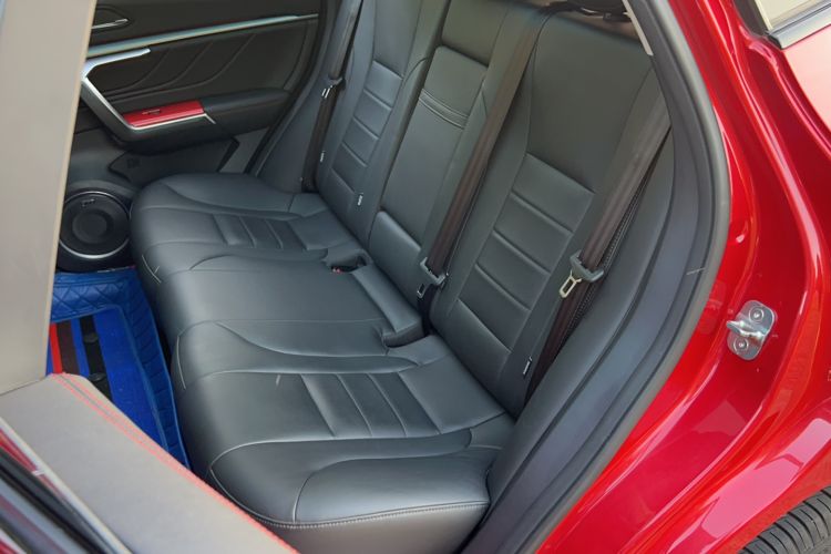 Used Wey VV5 2017 2.0T Ultra-Luxury Version Left Rear Seat