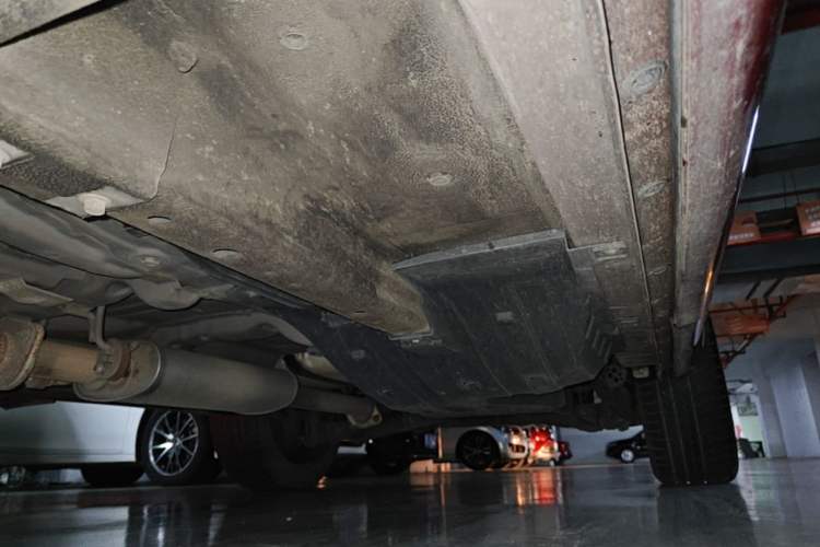 Used Wey VV5 2017 2.0T Flagship Edition Left Side Sill