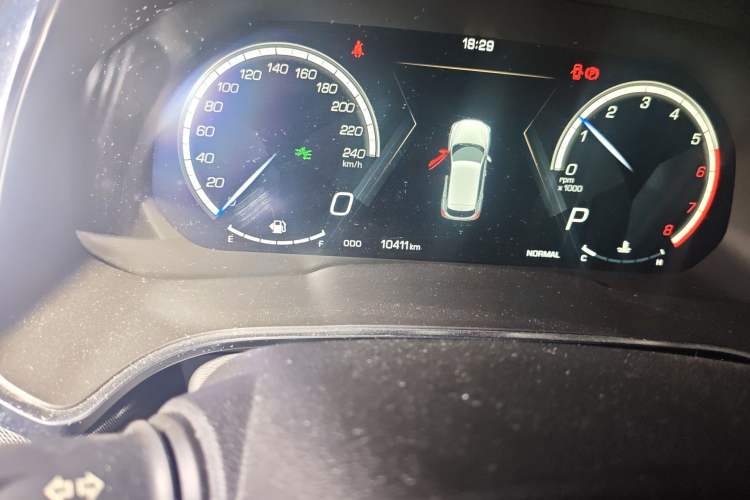 Used Wey VV5 2017 2.0T Flagship Edition Odometer Close Up