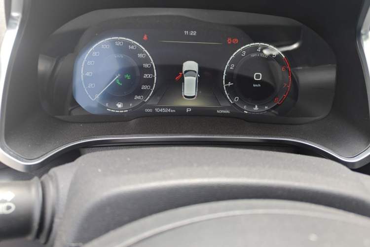 Used Wey VV5 2017 2.0T Flagship Edition Odometer Close Up