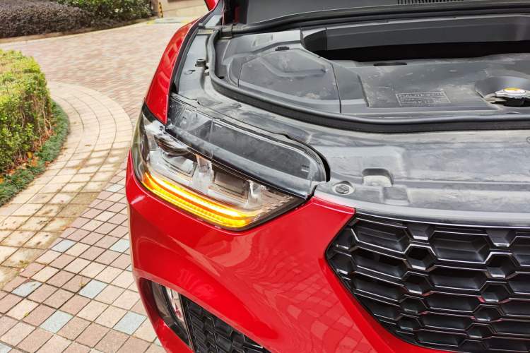 Used Wey VV5 2017 2.0T Ultra-Luxury Version Right Front Headlight
