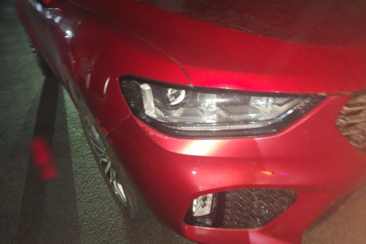 Used Wey VV5 2017 2.0T Ultra-Luxury Version Right Front Headlight