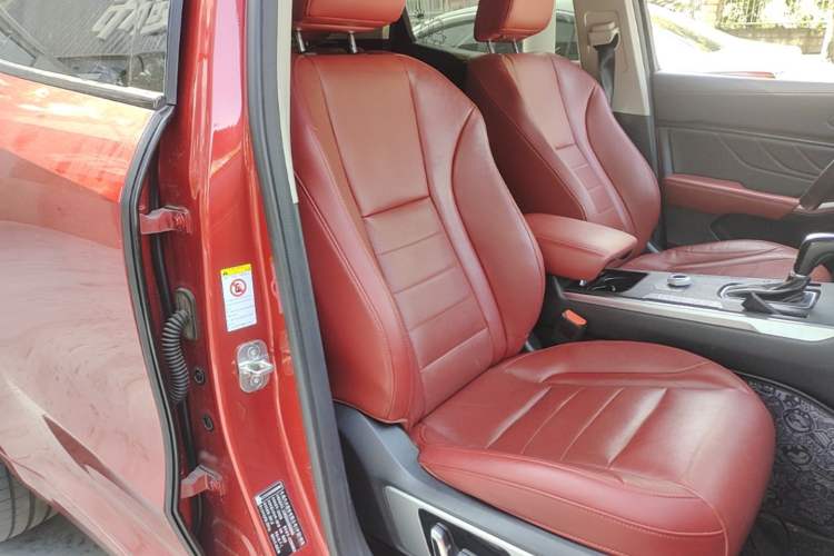 Used Wey VV5 2017 2.0T Flagship Edition Right Front Seat