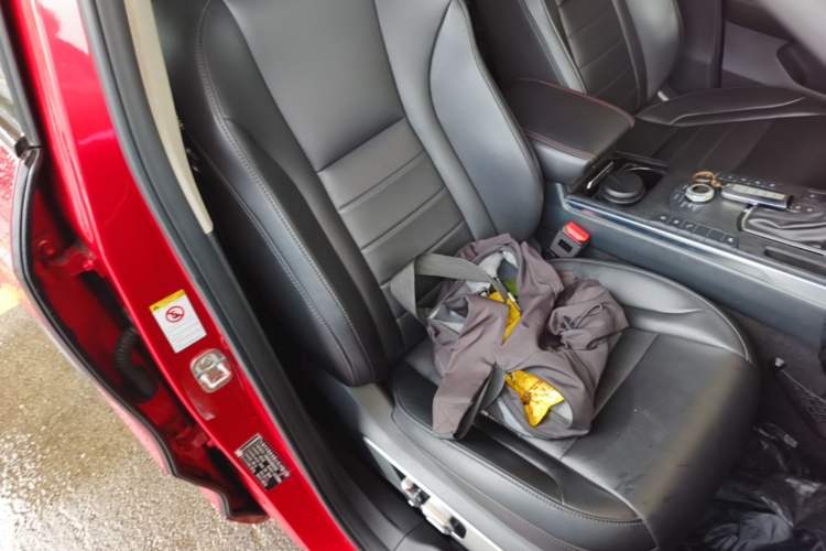 Used Wey VV5 2017 2.0T Ultra-Luxury Version Right Front Seat