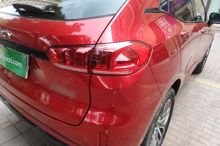 Used Wey VV5 2017 2.0T Ultra-Luxury Version Right Rear Taillight