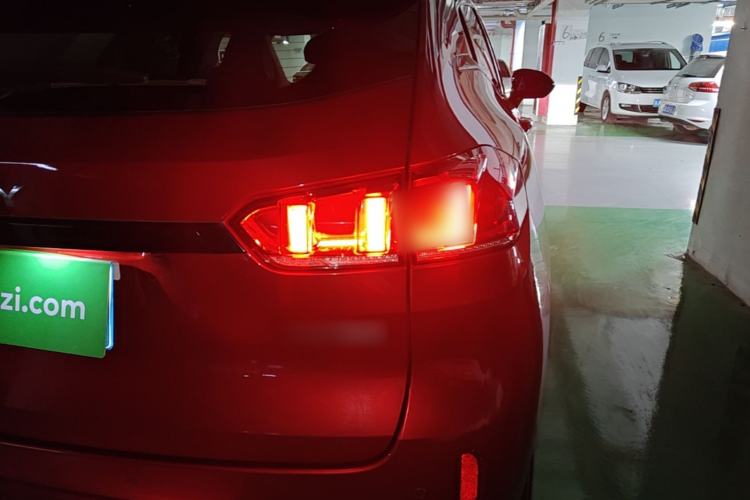Used Wey VV5 2017 2.0T Flagship Edition Right Rear Taillight