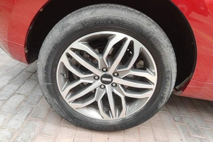 Used Wey VV5 2017 2.0T Ultra-Luxury Version Right Rear Wheel Hub