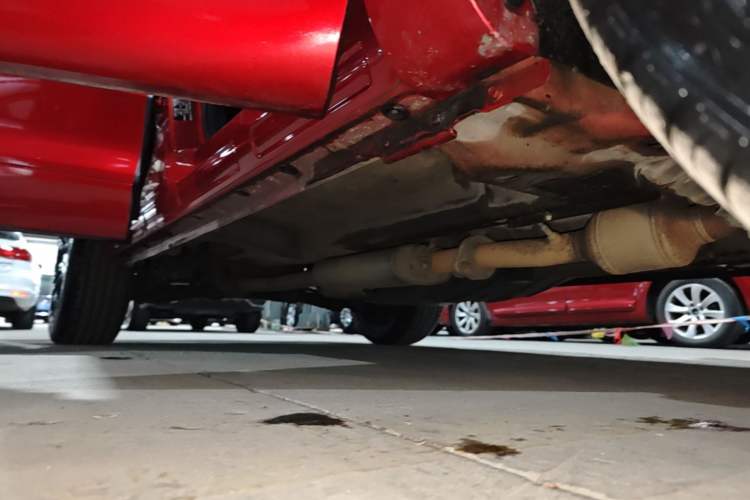 Used Wey VV5 2017 2.0T Flagship Edition Right Side Sill