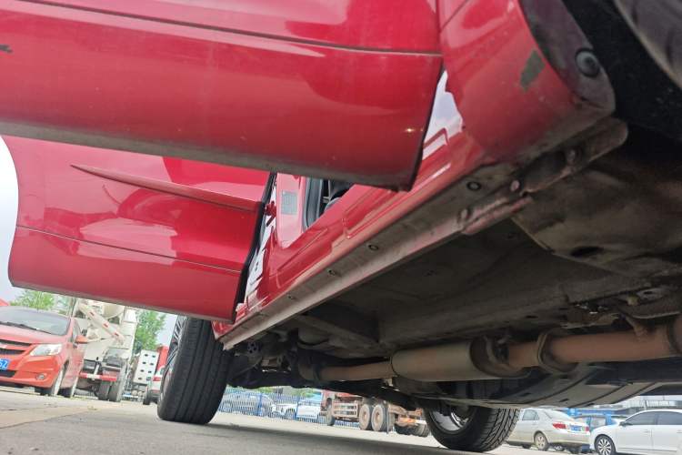 Used Wey VV5 2017 2.0T Flagship Edition Right Side Sill