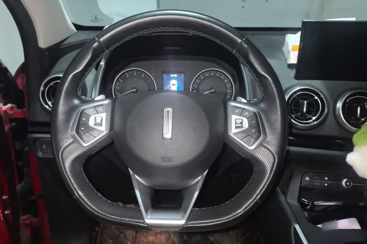 Used Wey VV5 2017 2.0T Ultra-Luxury Version Steering Wheel