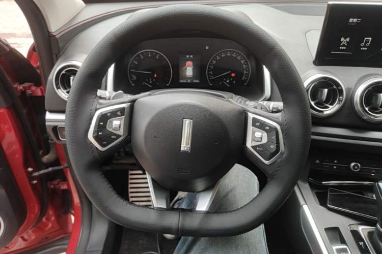Used Wey VV5 2017 2.0T Ultra-Luxury Version Steering Wheel